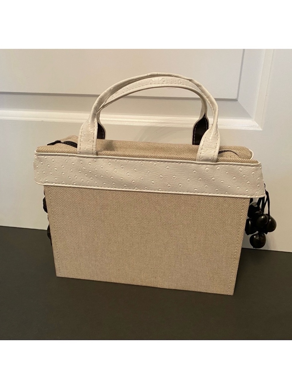 JACQUELINE KANGLEY HANDBAG 2 HANDLE TOTE FAUX OSTRICH SILK FABRIC CREAM BLACK